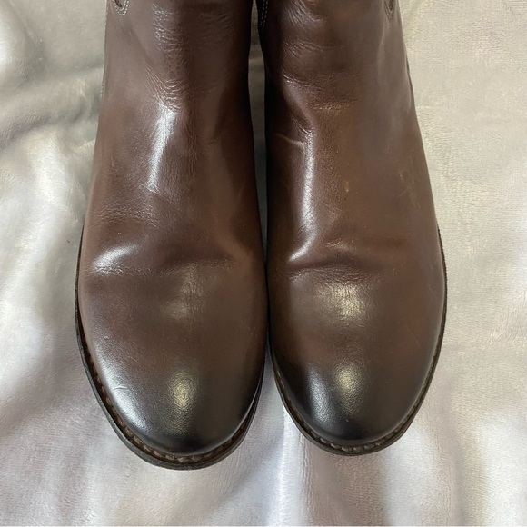 Frye Paige Brown Leather Knee-High Women\'s Boots